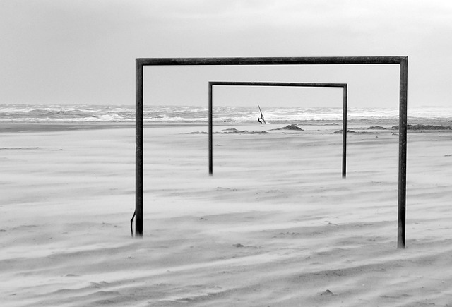 而欧足联的 而欧足联的